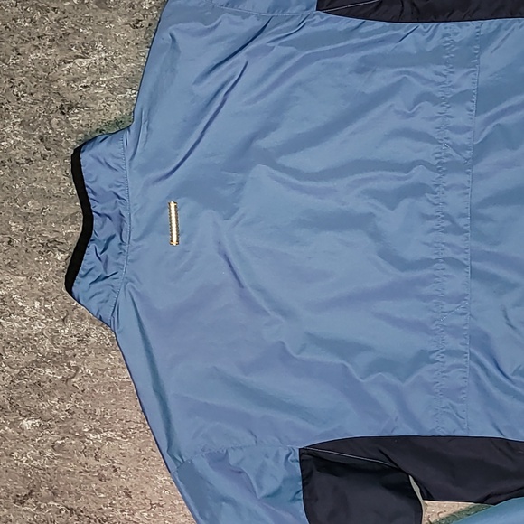 Vintage. 90s. Nike. Full-zip windbreaker. Like-new. Men's size Large. - Picture 14 of 16